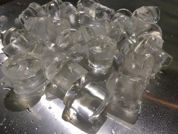 Льдогенератор кубикового льда Abat ЛГ-24/06К-01